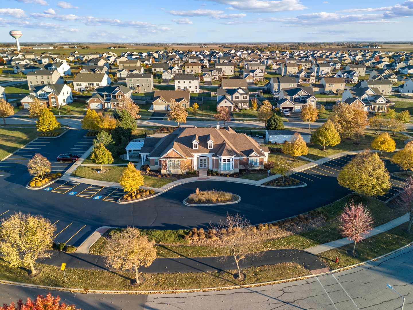 668 Braemore Lane, Yorkville, IL 60560