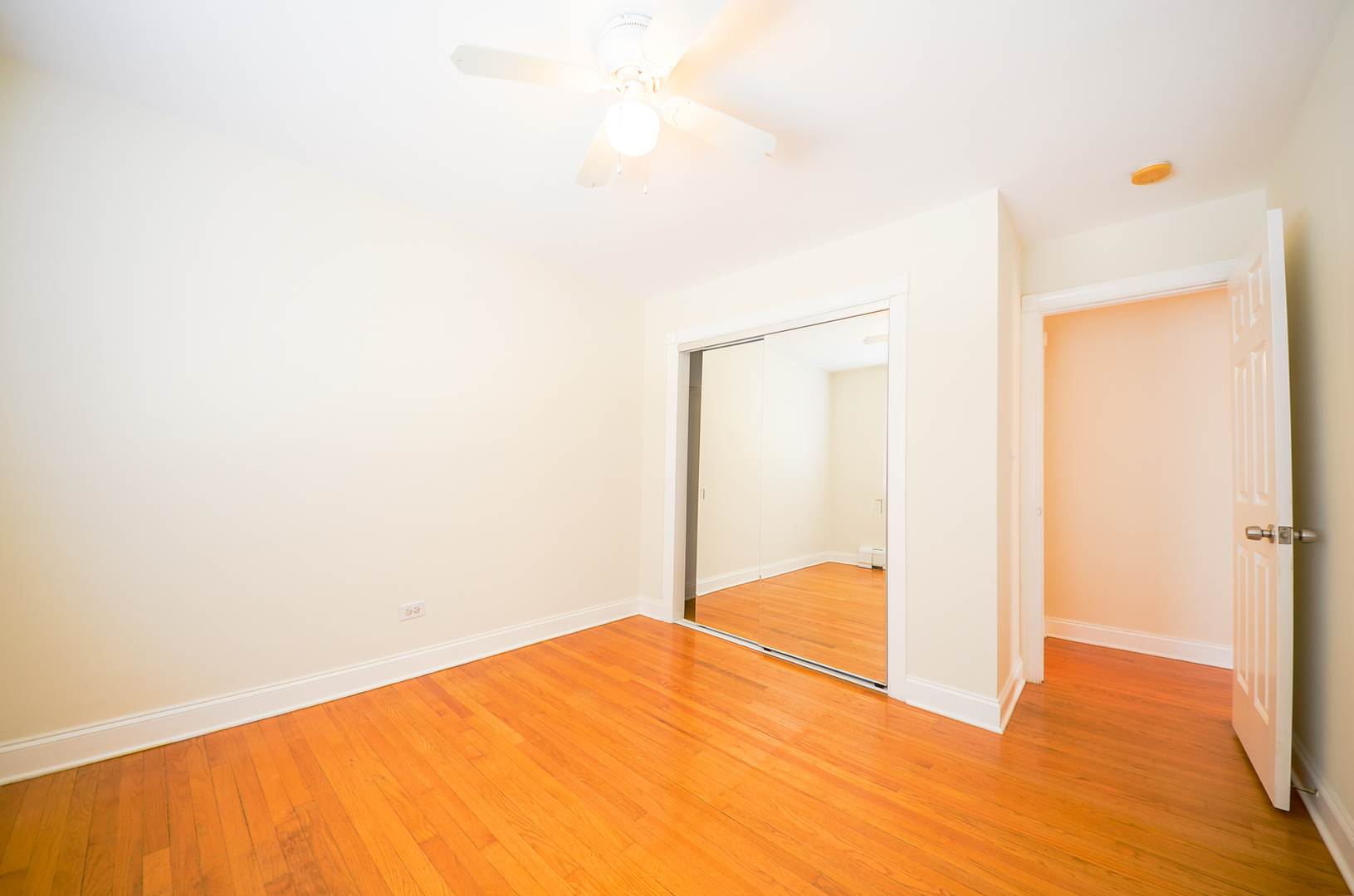 1308 Perry Street #B, Des Plaines, IL 60016