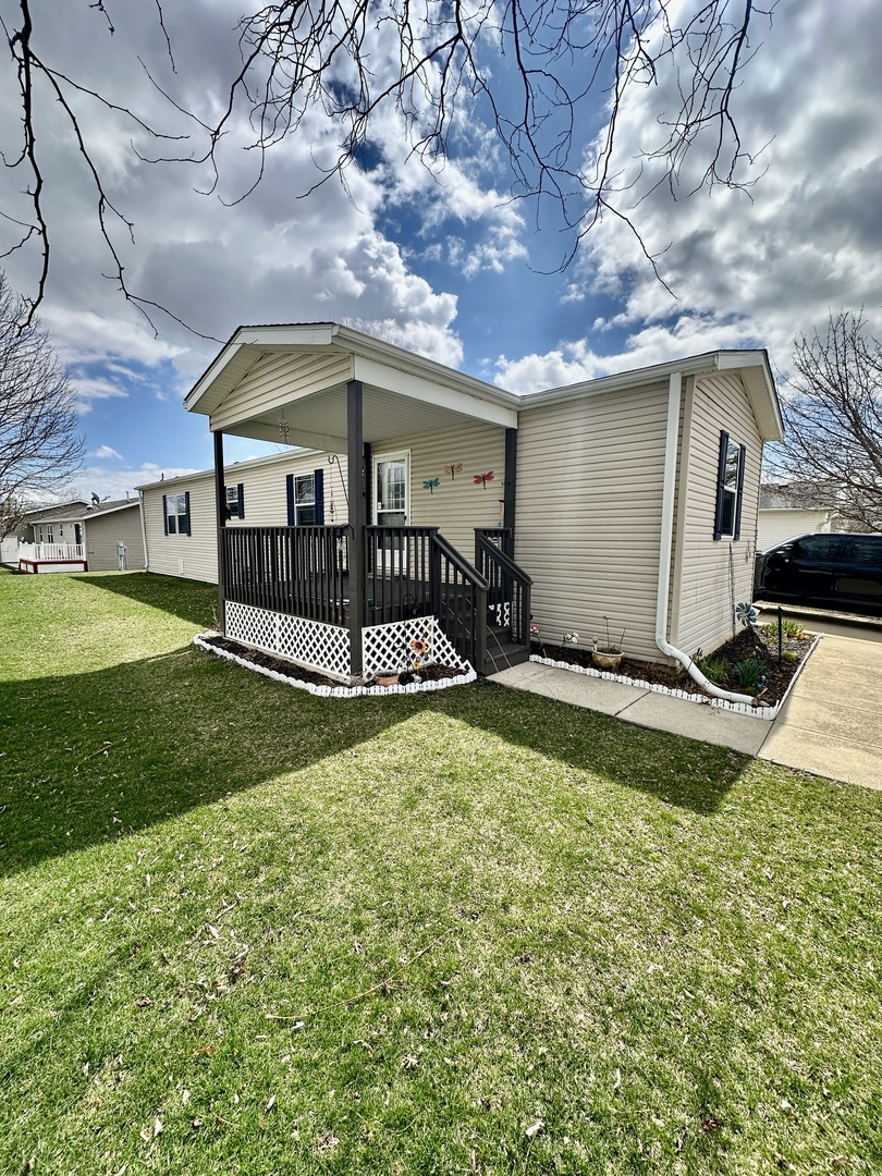 19900 128th Street #275, Bristol, WI 53104