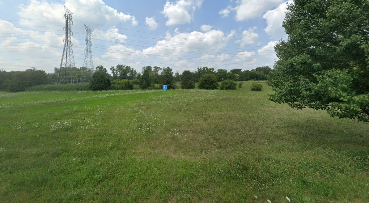 5701 Hampton Drive, Long Grove, IL 60047