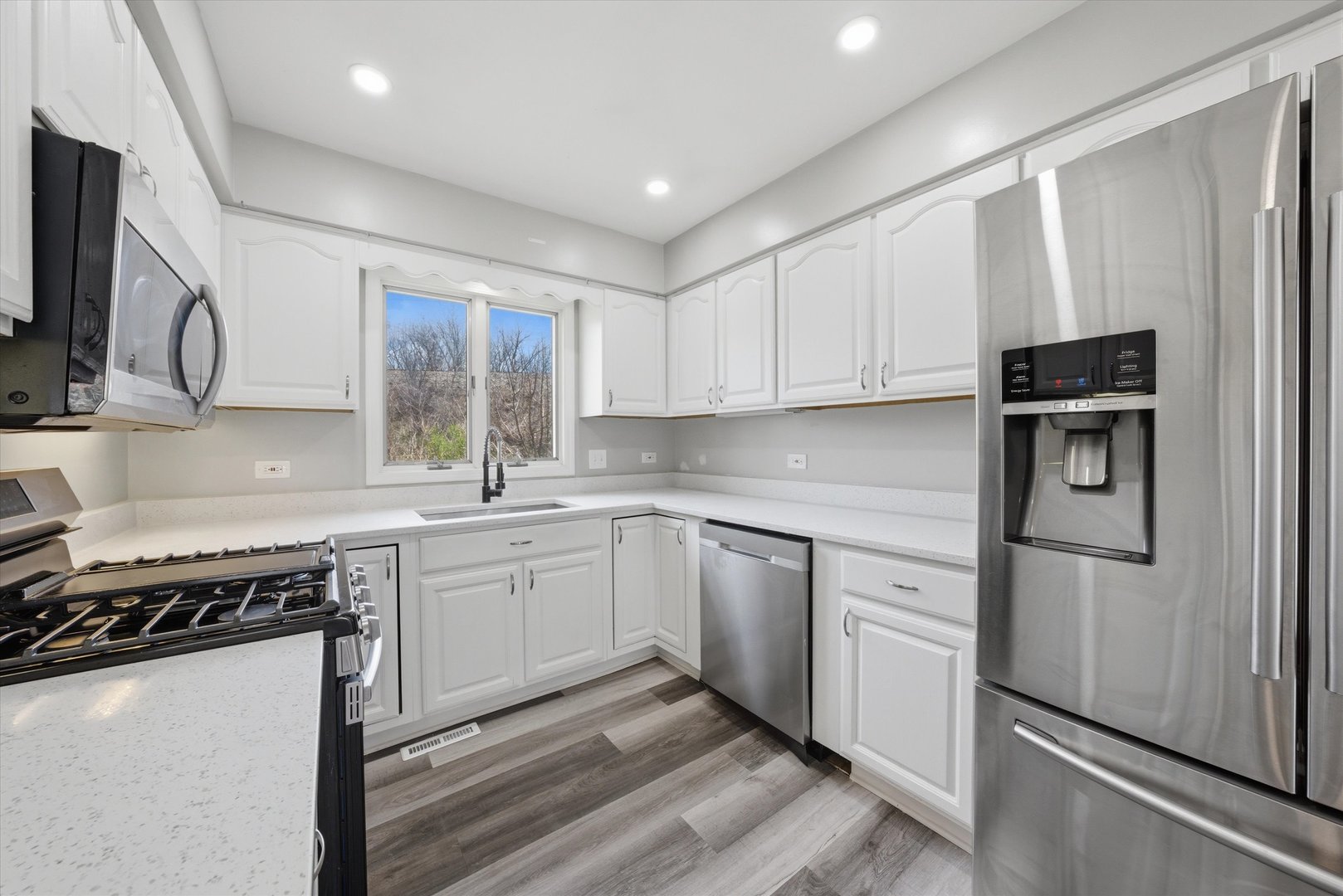 21331 Illinois Street, Matteson, IL 60443