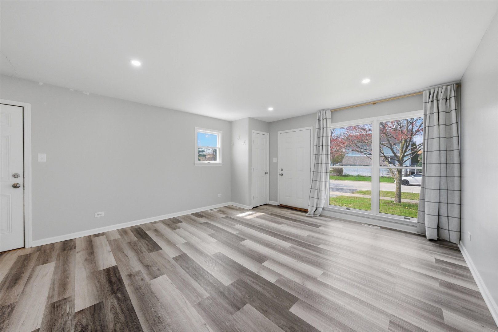 21331 Illinois Street, Matteson, IL 60443