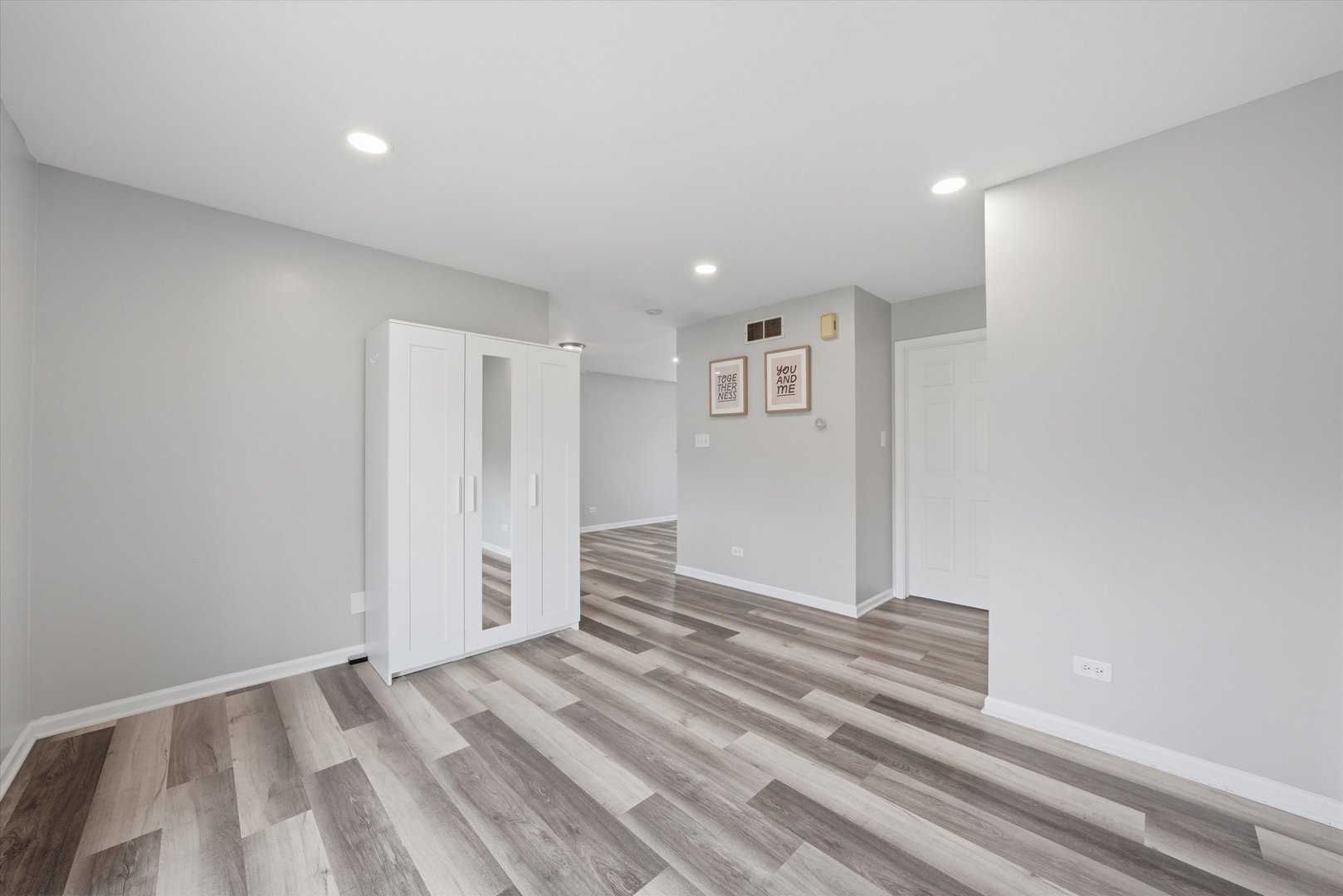 21331 Illinois Street, Matteson, IL 60443