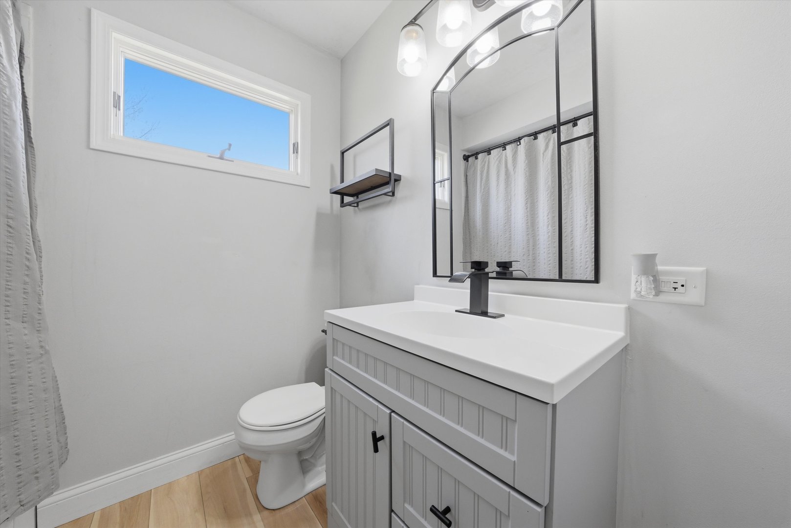 21331 Illinois Street, Matteson, IL 60443