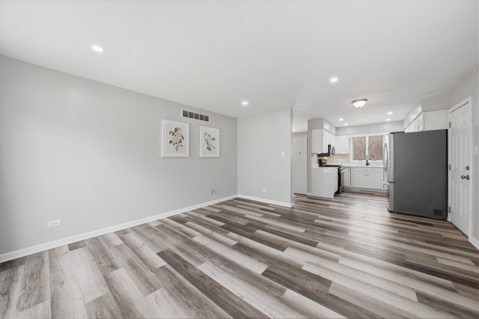 21331 Illinois Street, Matteson, IL 60443