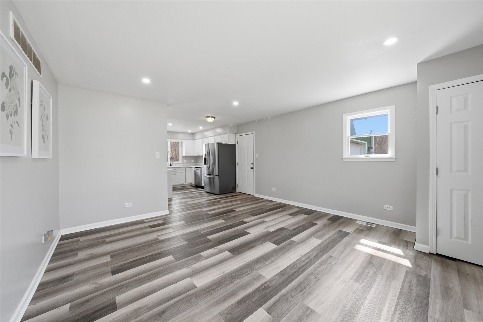 21331 Illinois Street, Matteson, IL 60443