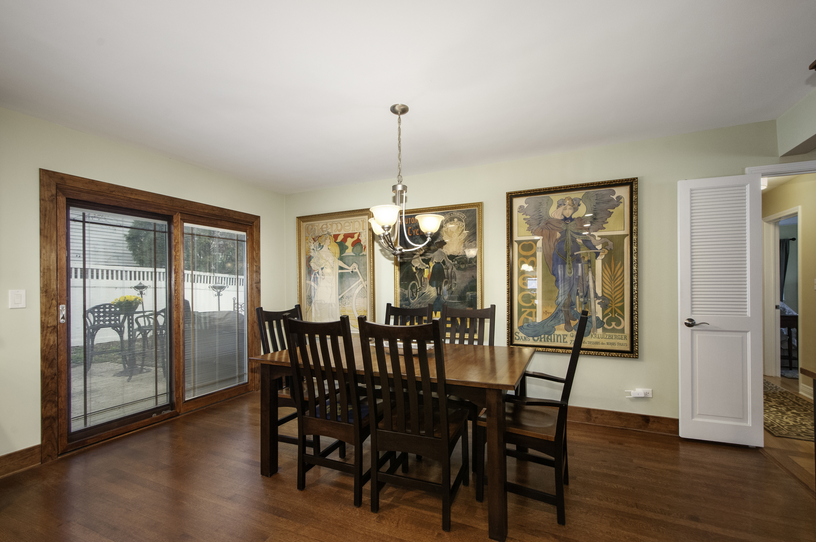 4744 Franklin Avenue, Western Springs, IL 60558