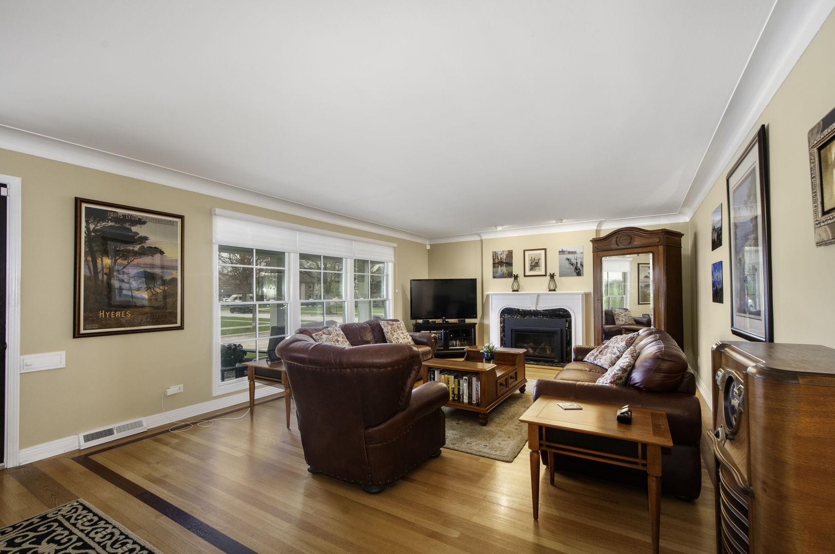 4744 Franklin Avenue, Western Springs, IL 60558