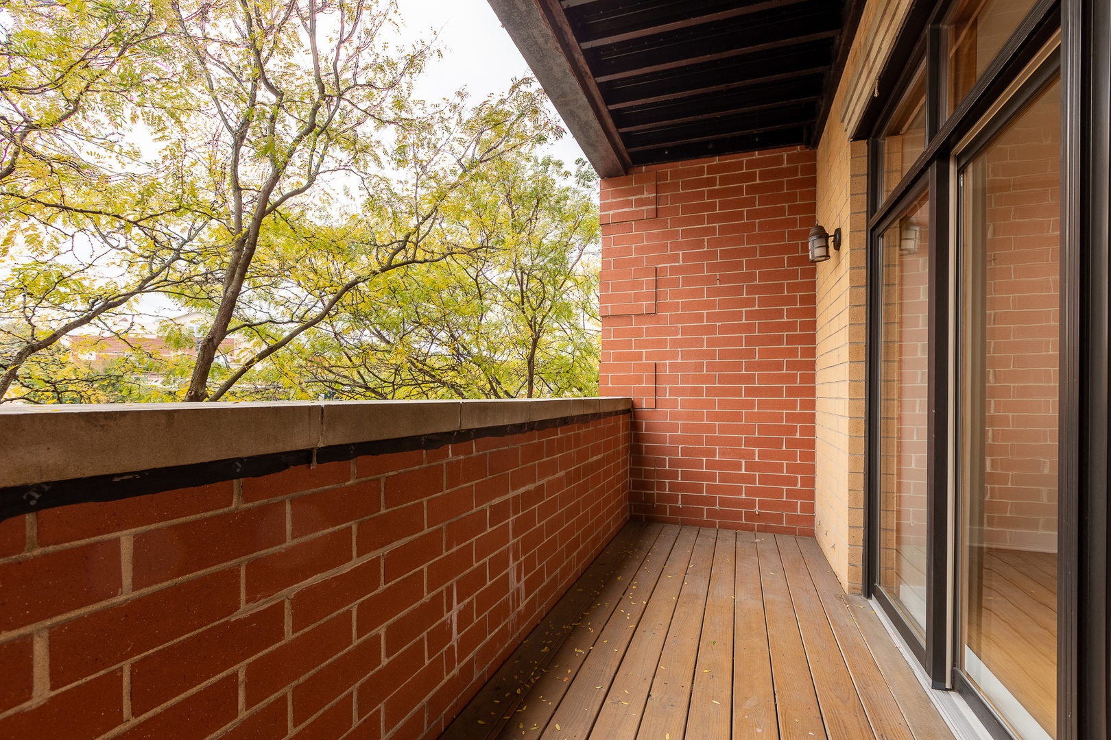 5766 N LINCOLN Avenue #205, Chicago, IL 60659