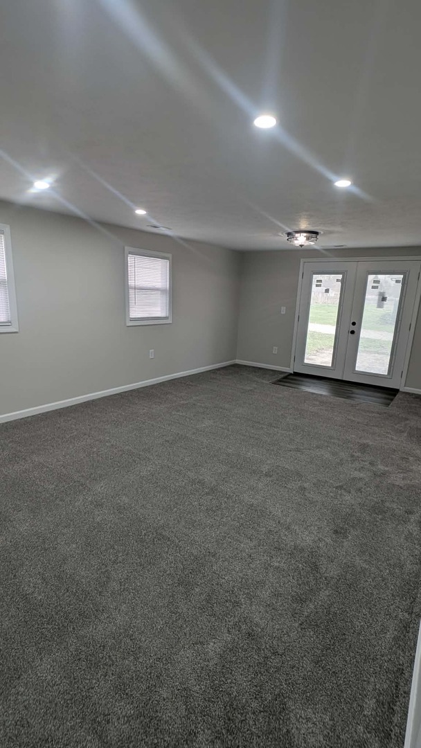 720 E Marion Street, Clinton, IL 61727