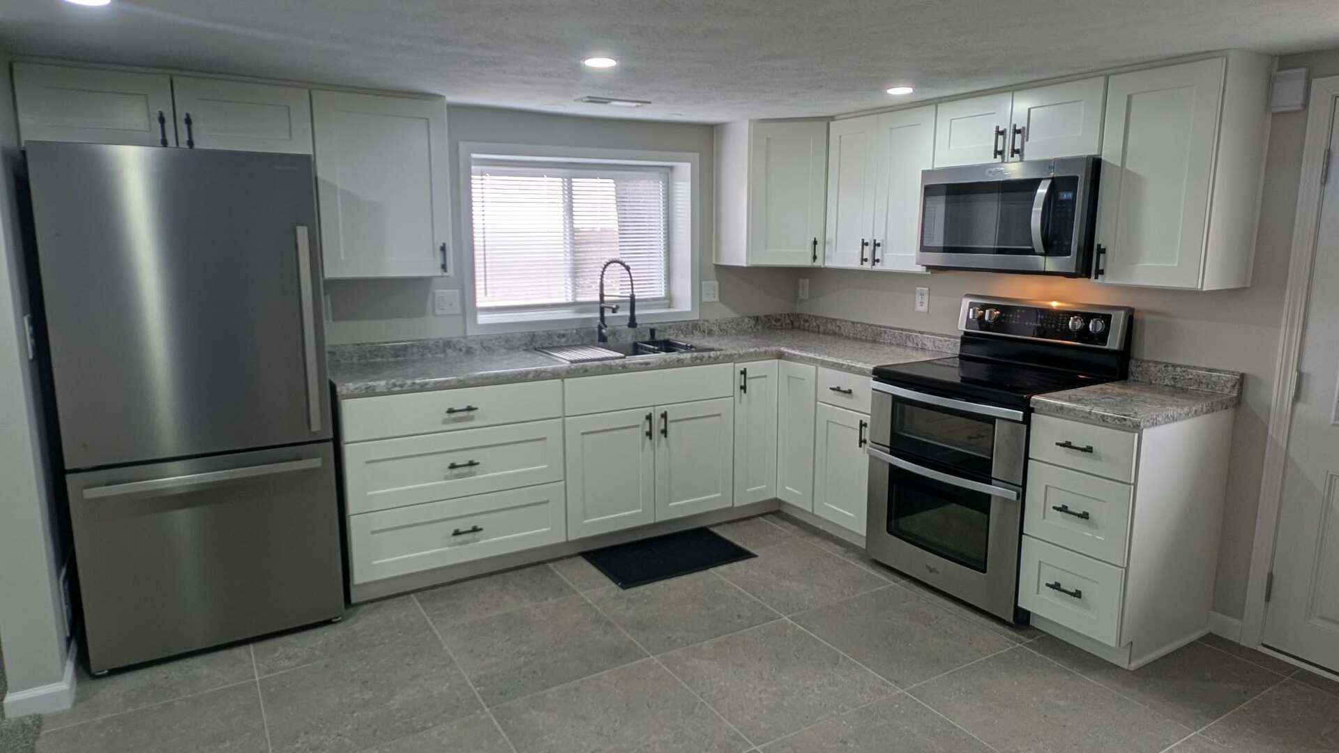 720 E Marion Street, Clinton, IL 61727