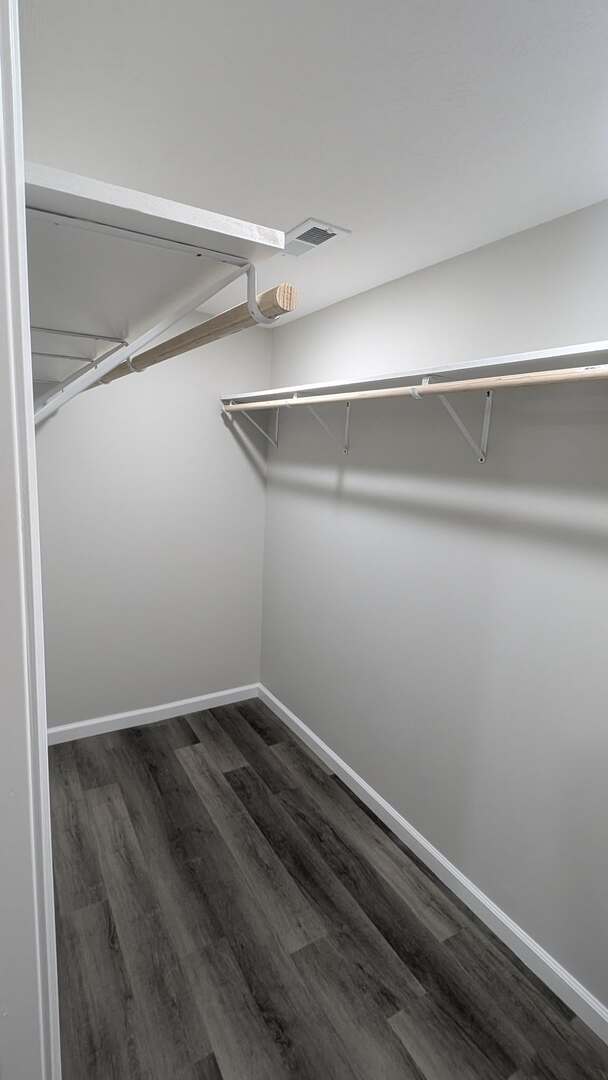 720 E Marion Street, Clinton, IL 61727