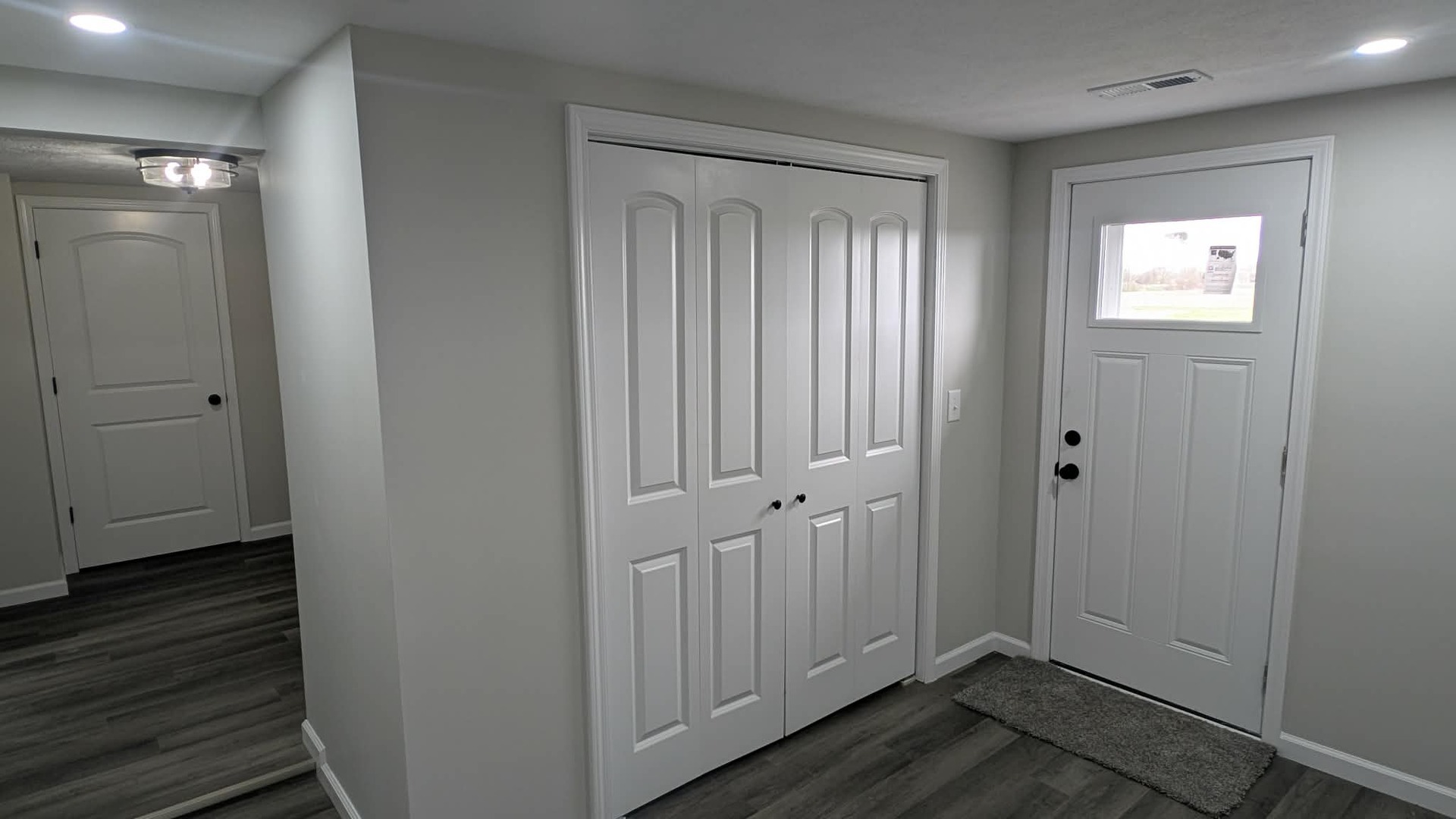 720 E Marion Street, Clinton, IL 61727