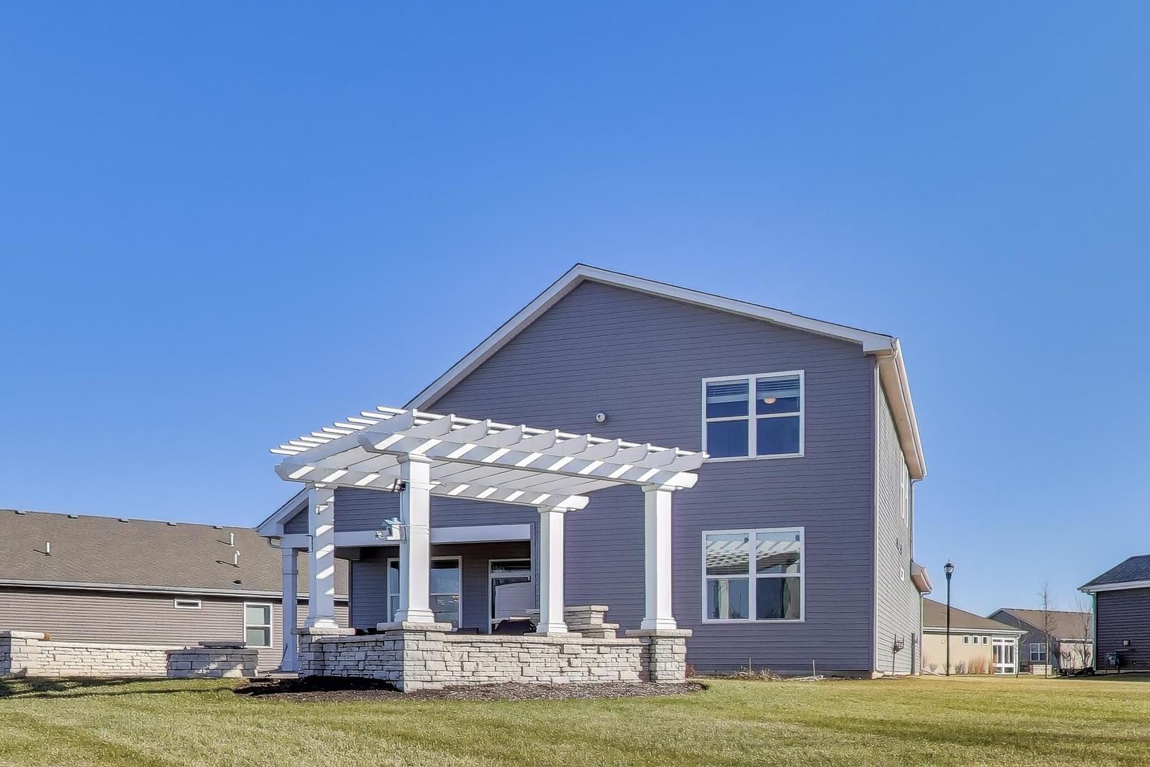 2355 Cannon Drive, Pingree Grove, IL 60140