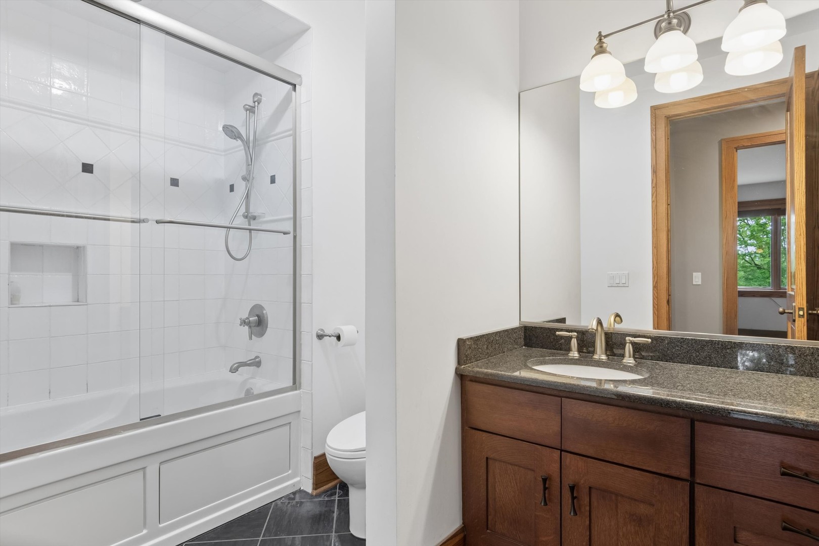 805 N Arlington Heights Road, Itasca, IL 60143