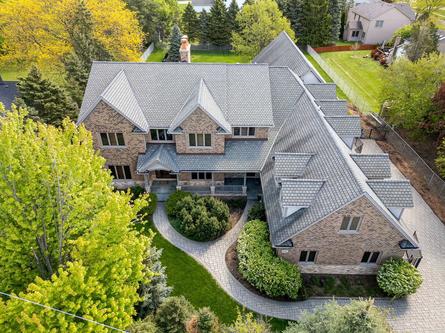 805 N Arlington Heights Road, Itasca, IL 60143