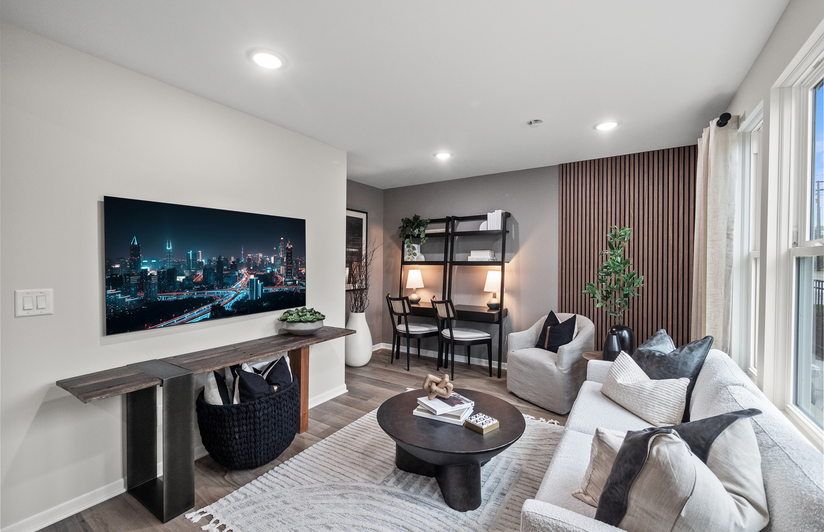 213 Mountain Interval Road #07331, Schaumburg, IL 60193