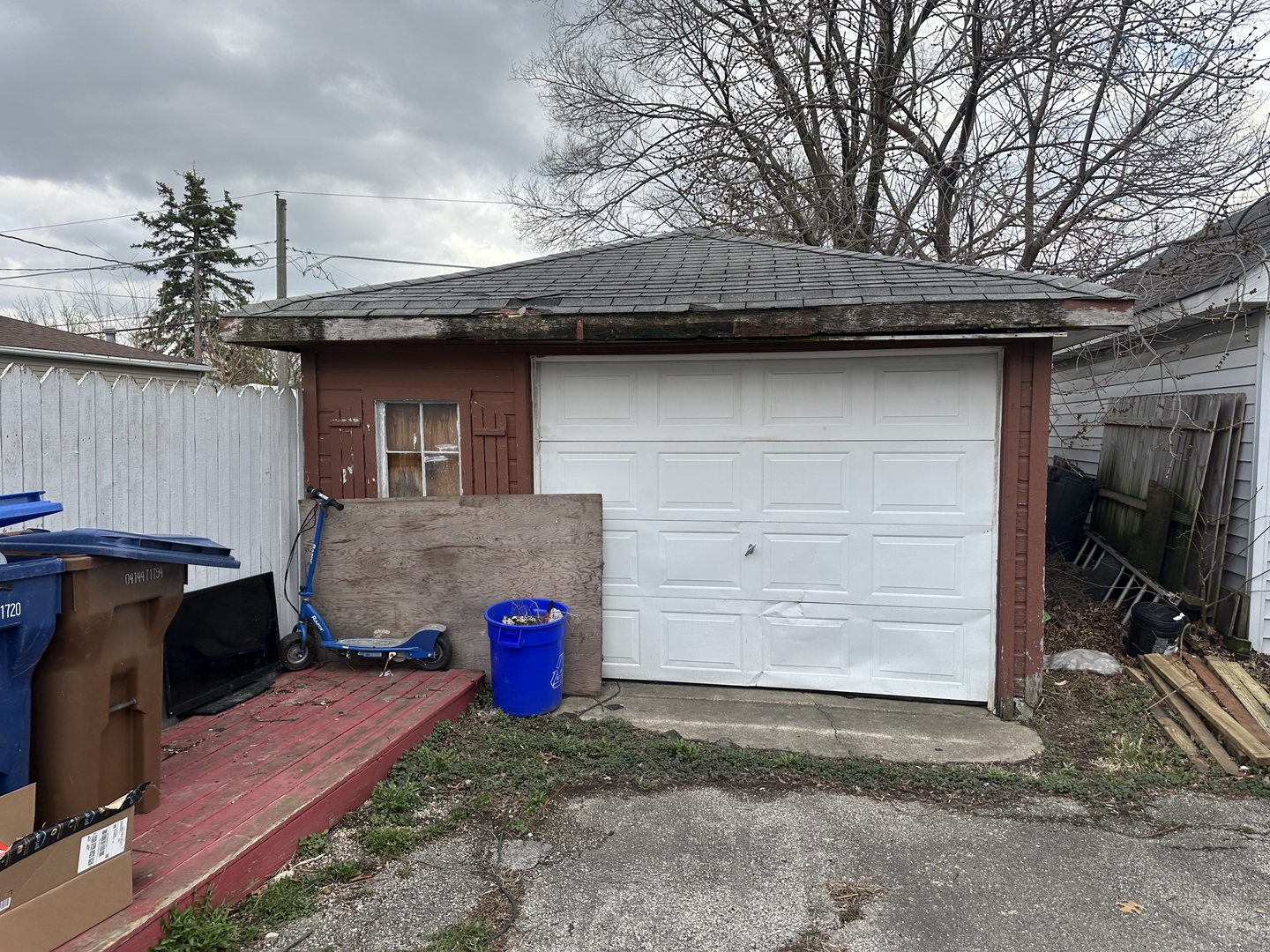 115 E Division Street, Villa Park, IL 60181