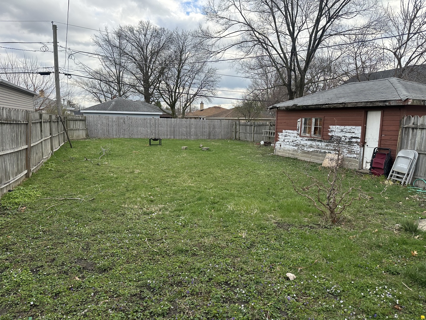 115 E Division Street, Villa Park, IL 60181