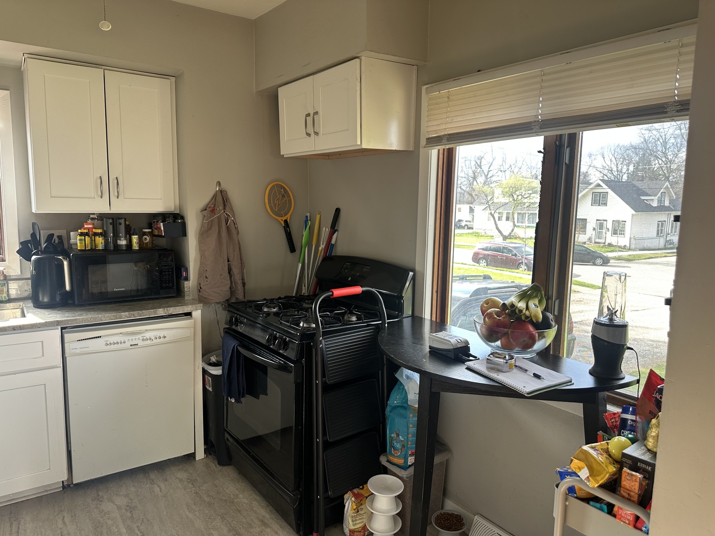 115 E Division Street, Villa Park, IL 60181