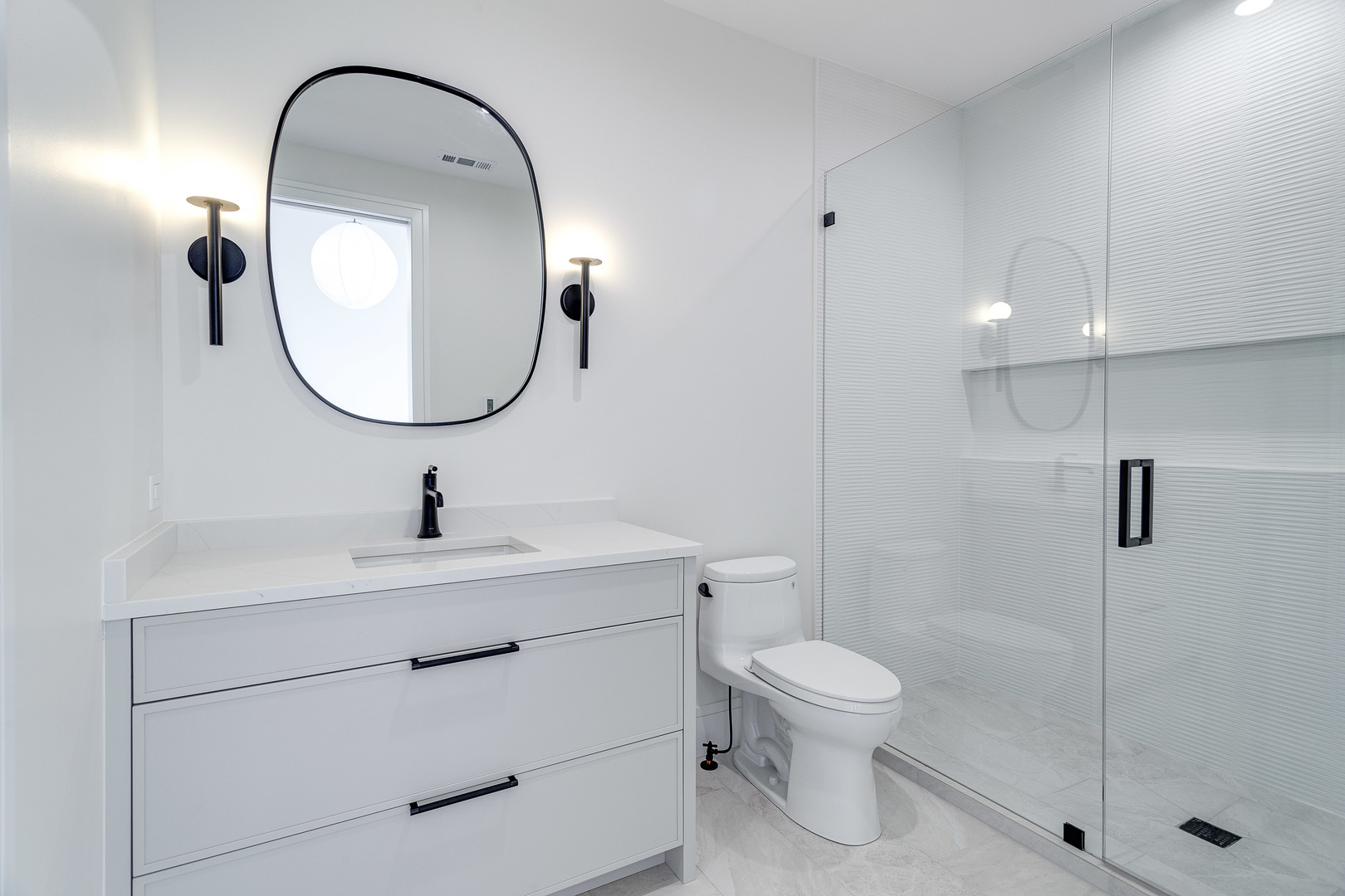 531 Kensington Court, Hinsdale, IL 60521