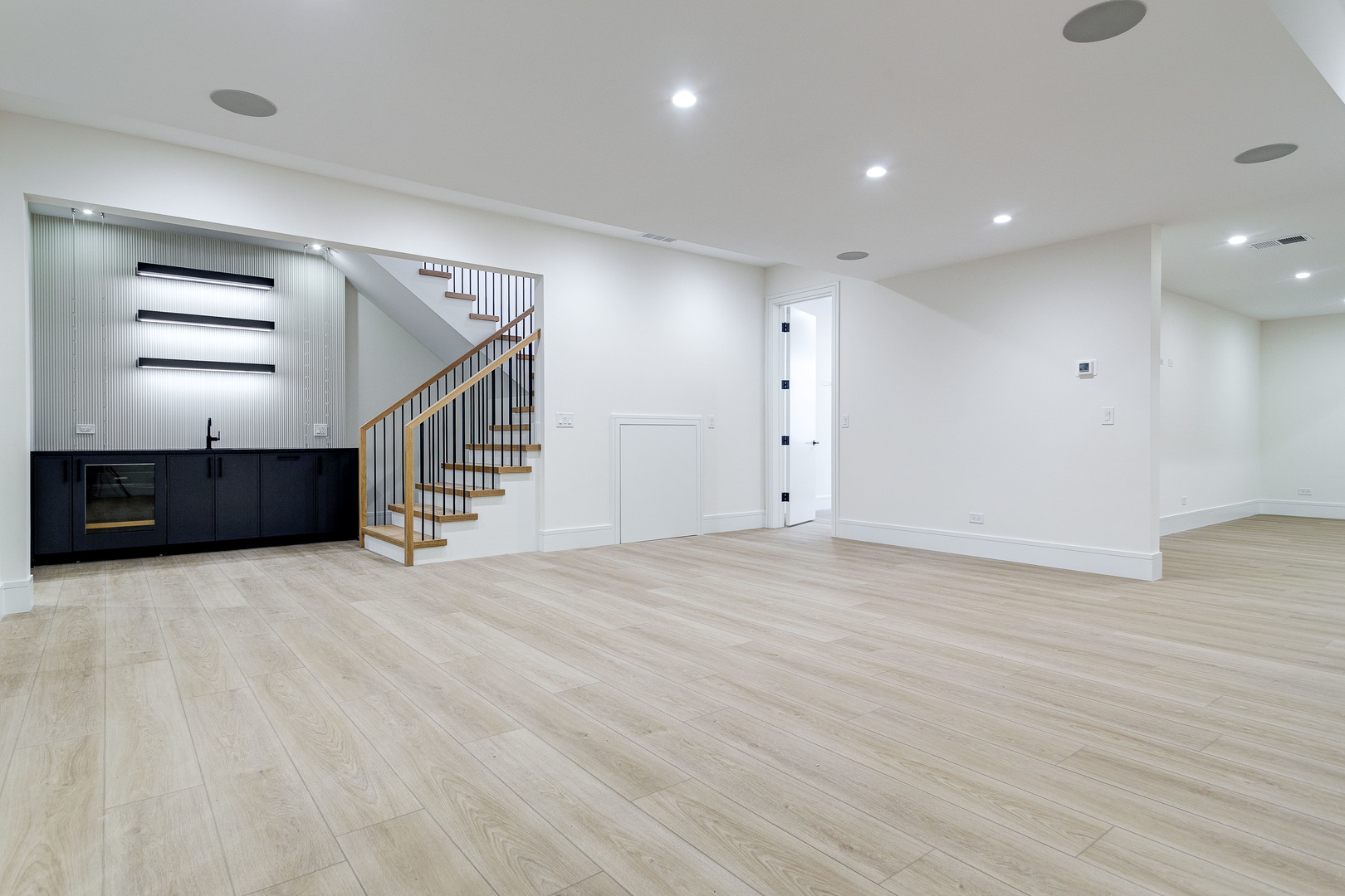 531 Kensington Court, Hinsdale, IL 60521