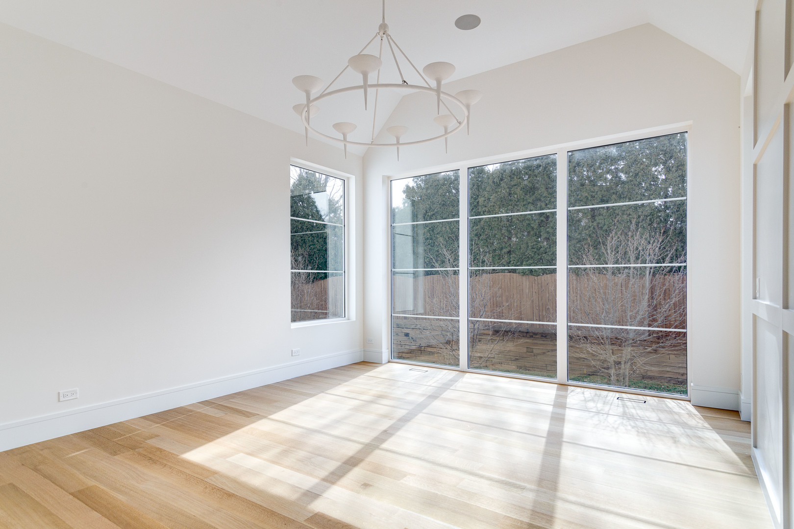 531 Kensington Court, Hinsdale, IL 60521