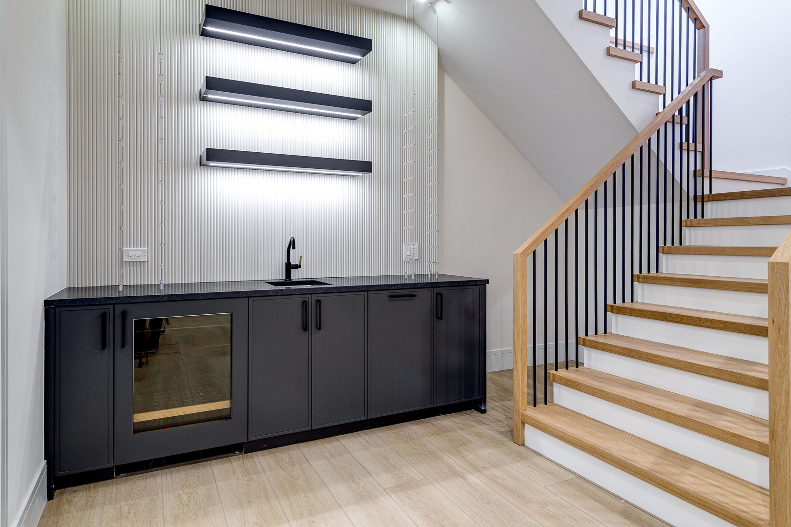 531 Kensington Court, Hinsdale, IL 60521