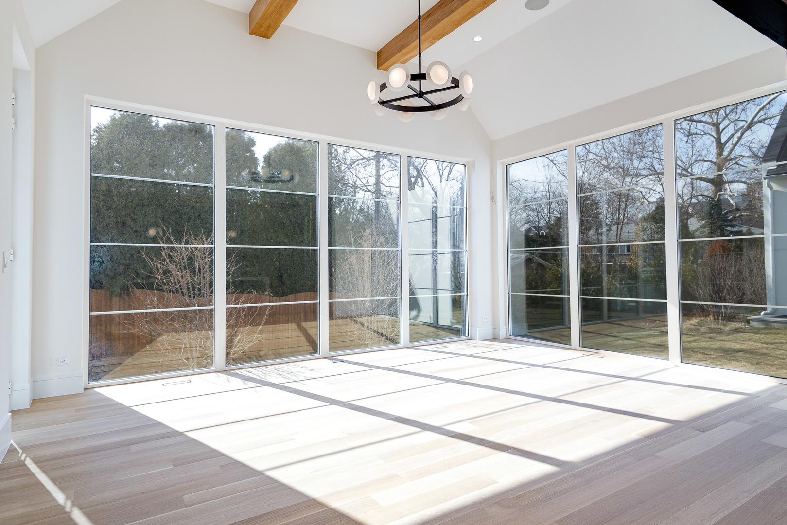 531 Kensington Court, Hinsdale, IL 60521