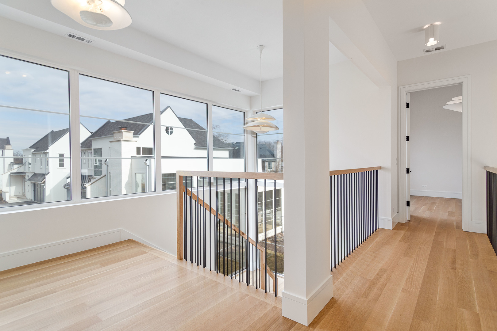 531 Kensington Court, Hinsdale, IL 60521