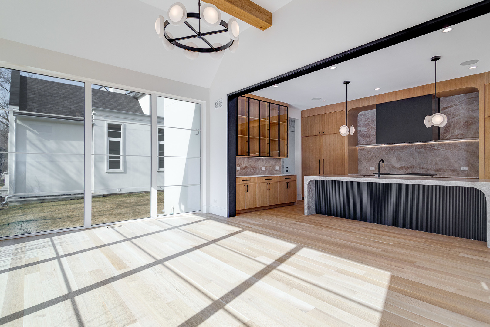 531 Kensington Court, Hinsdale, IL 60521