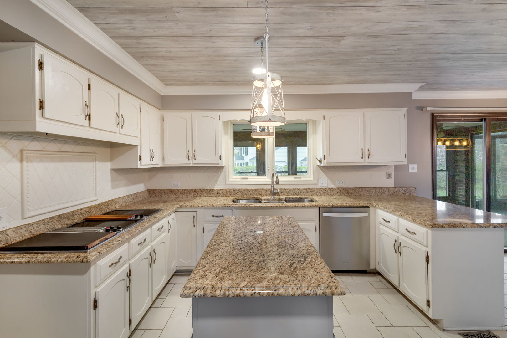 931 Shetland Drive, Frankfort, IL 60423