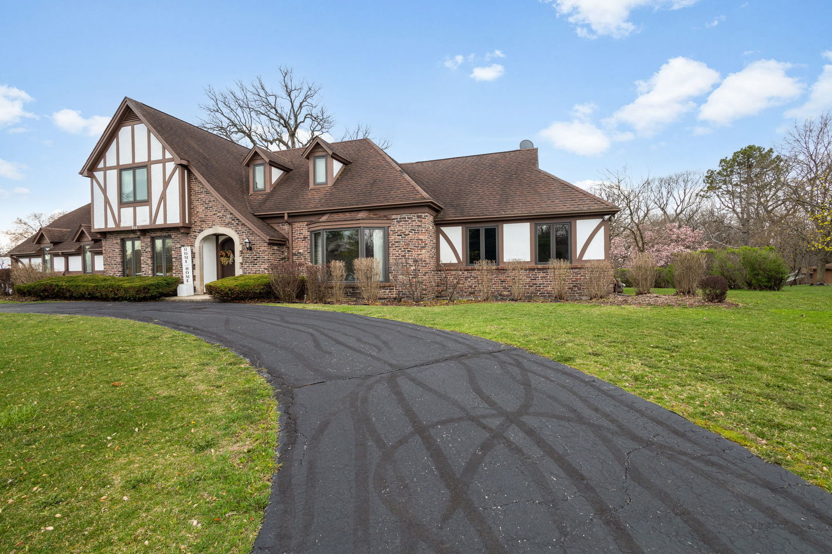 931 Shetland Drive, Frankfort, IL 60423