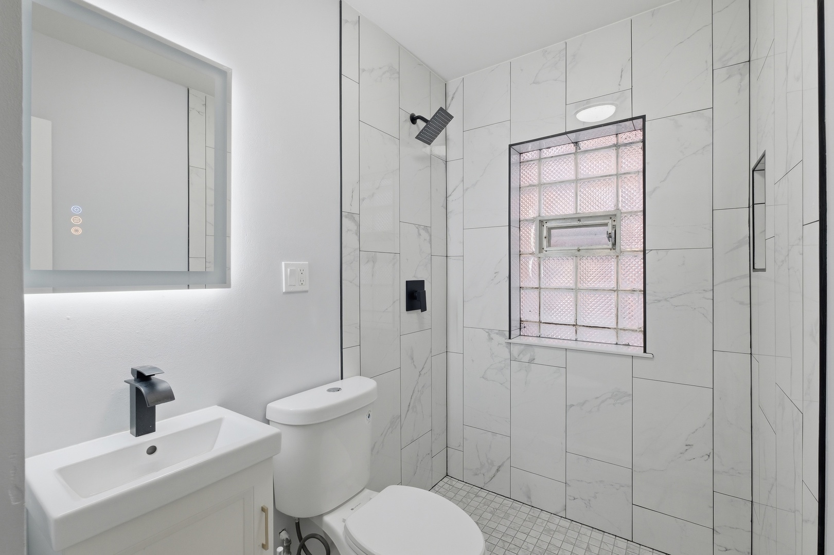 18037 Ridgewood Avenue, Lansing, IL 60438