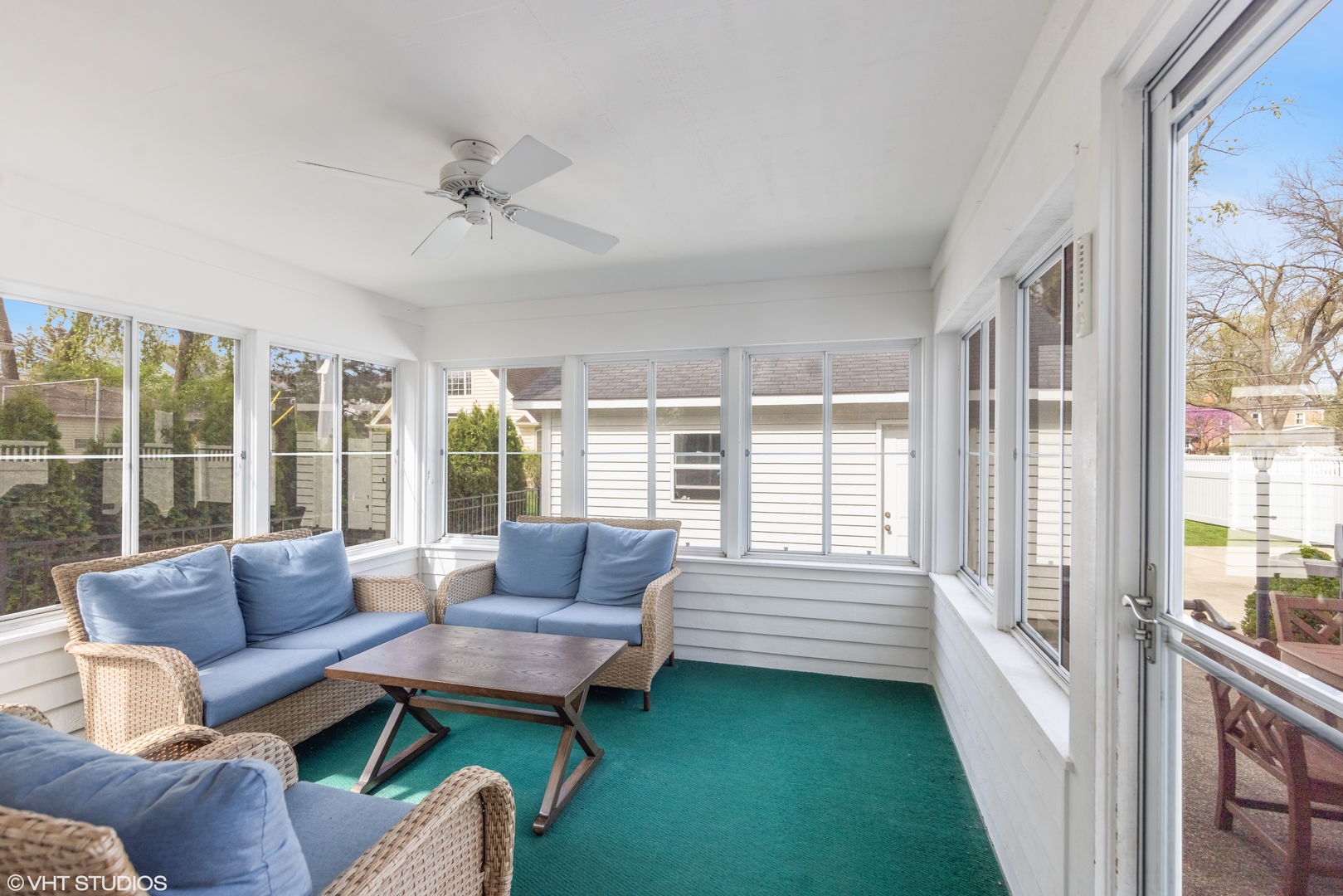 324 S Poplar Avenue, Elmhurst, IL 60126