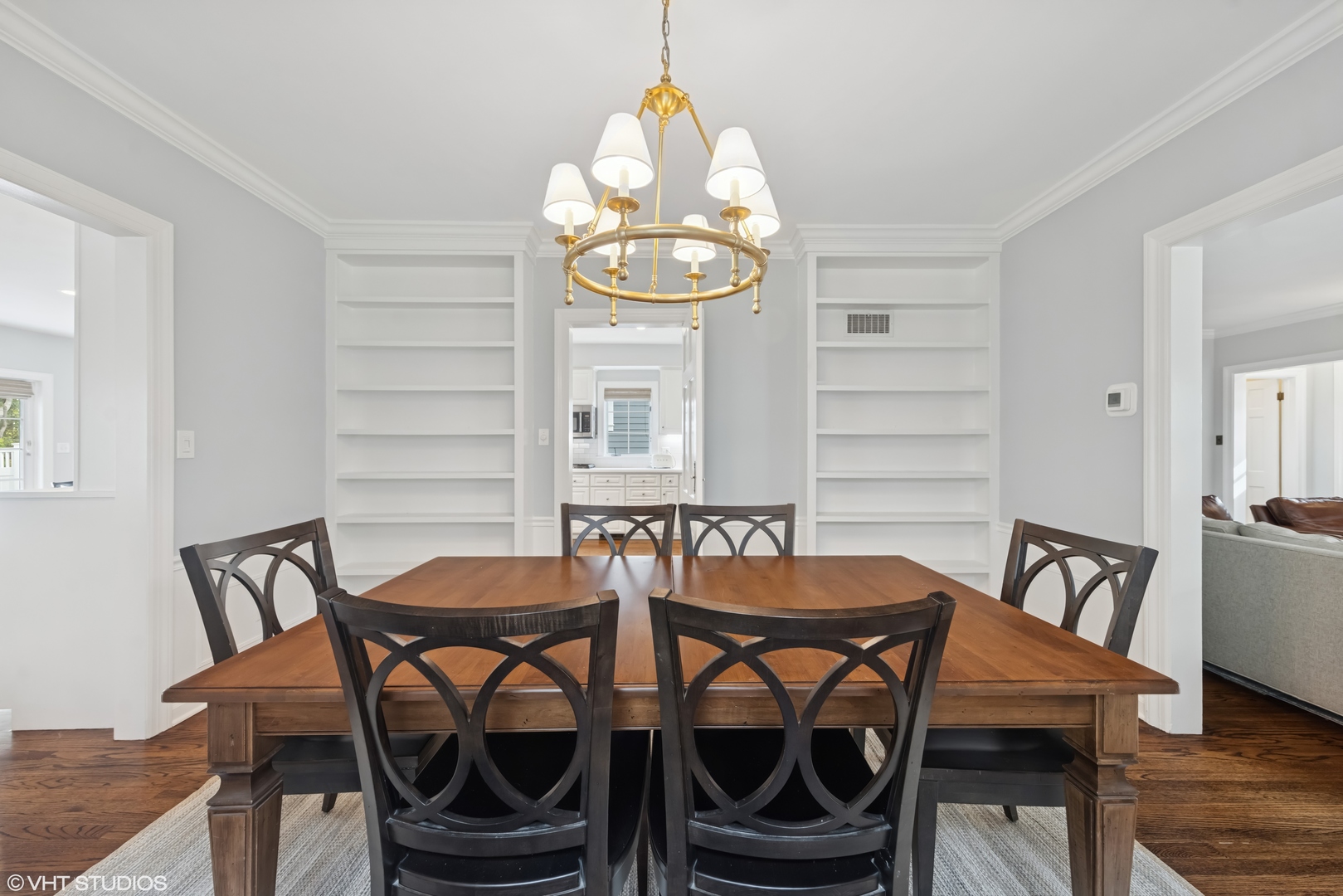 324 S Poplar Avenue, Elmhurst, IL 60126