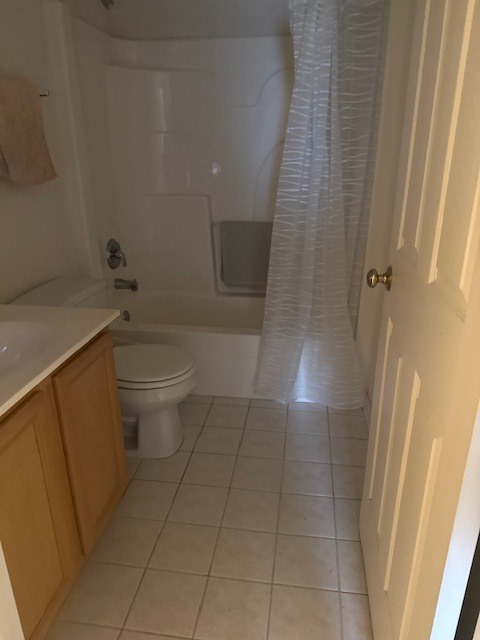 1298 Leonard Drive #1298, Schaumburg, IL 60193