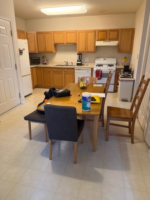 1298 Leonard Drive #1298, Schaumburg, IL 60193