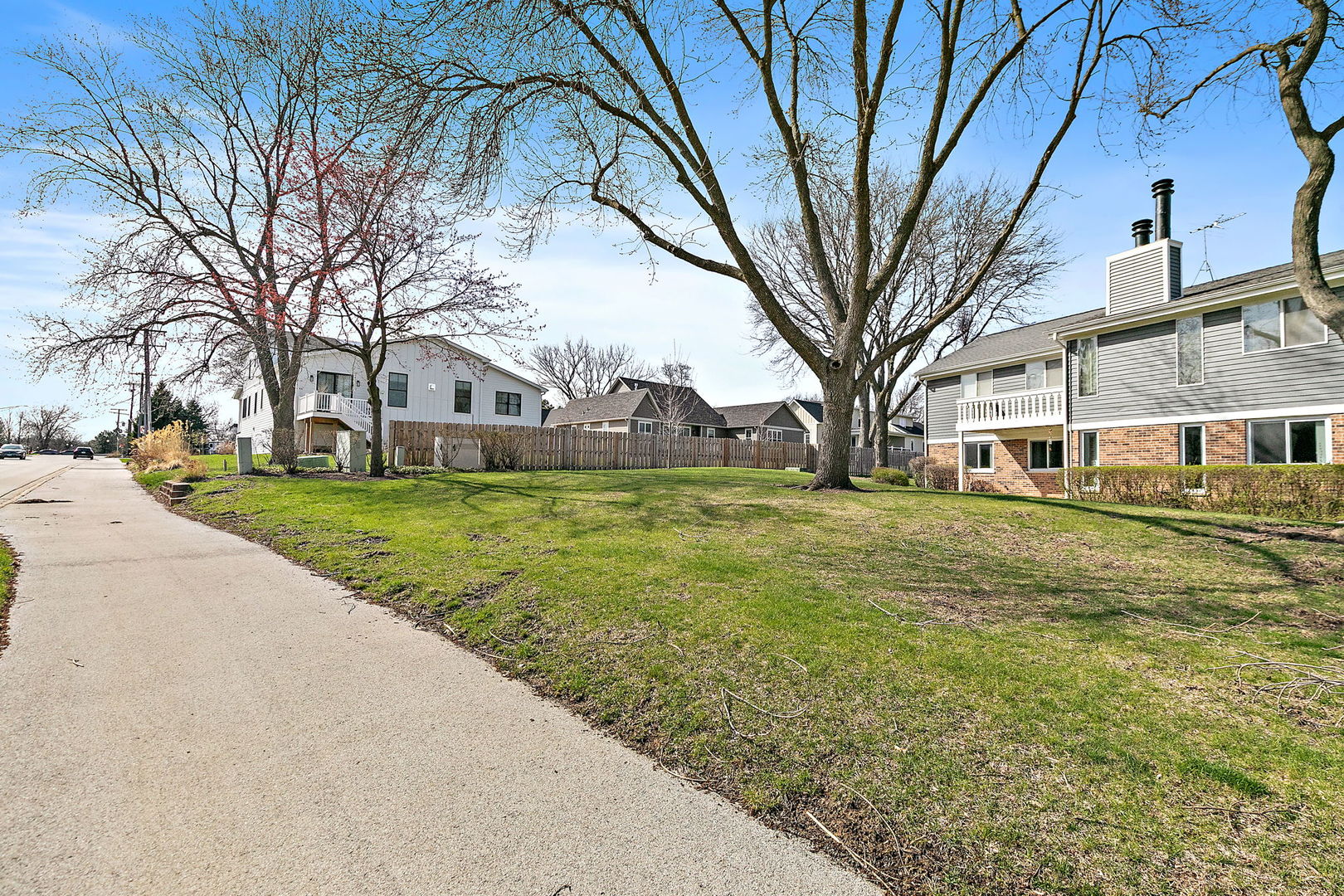 36 Waterbury Lane #N01, Schaumburg, IL 60193