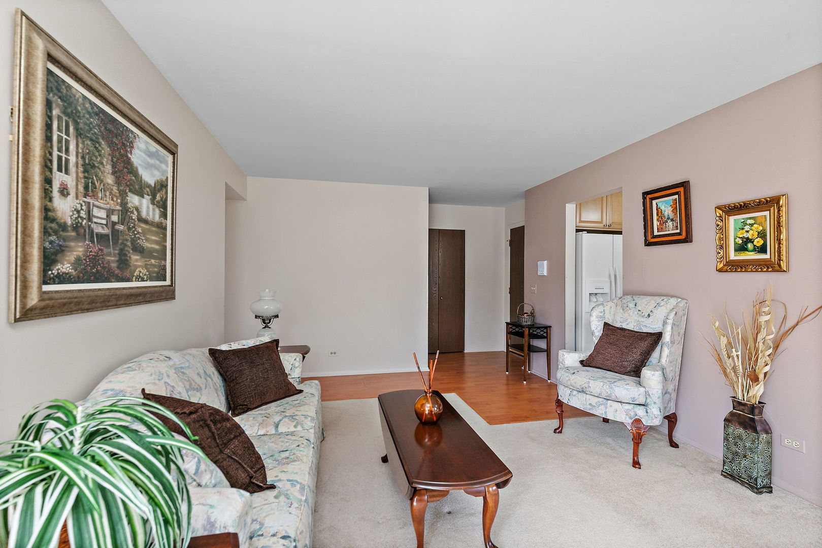 36 Waterbury Lane #N01, Schaumburg, IL 60193