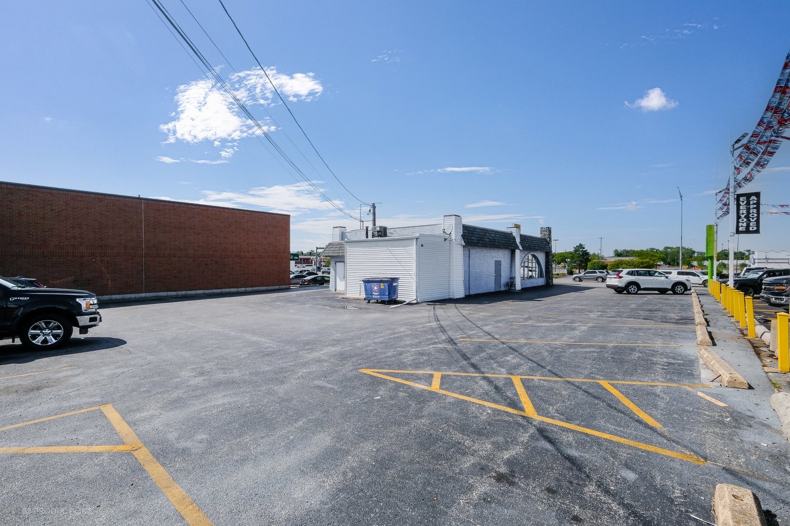 710 W Lincoln Highway, Chicago Heights, IL 60411