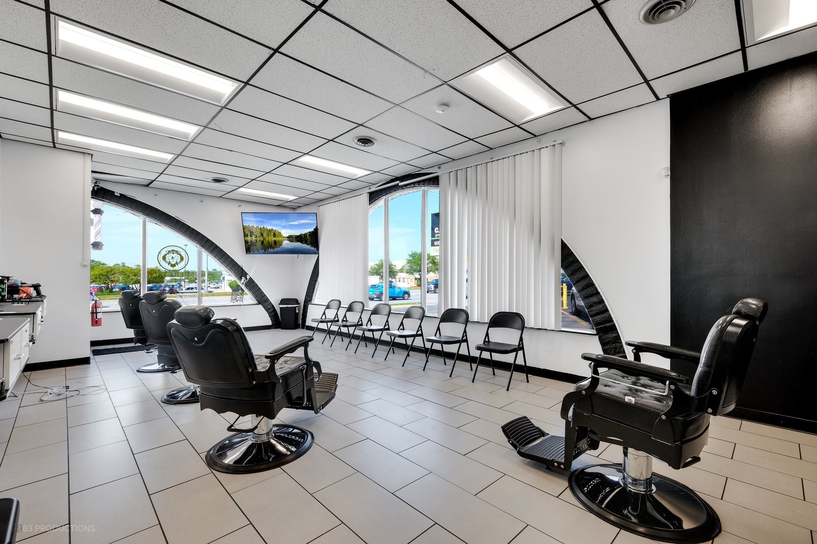 710 W Lincoln Highway, Chicago Heights, IL 60411