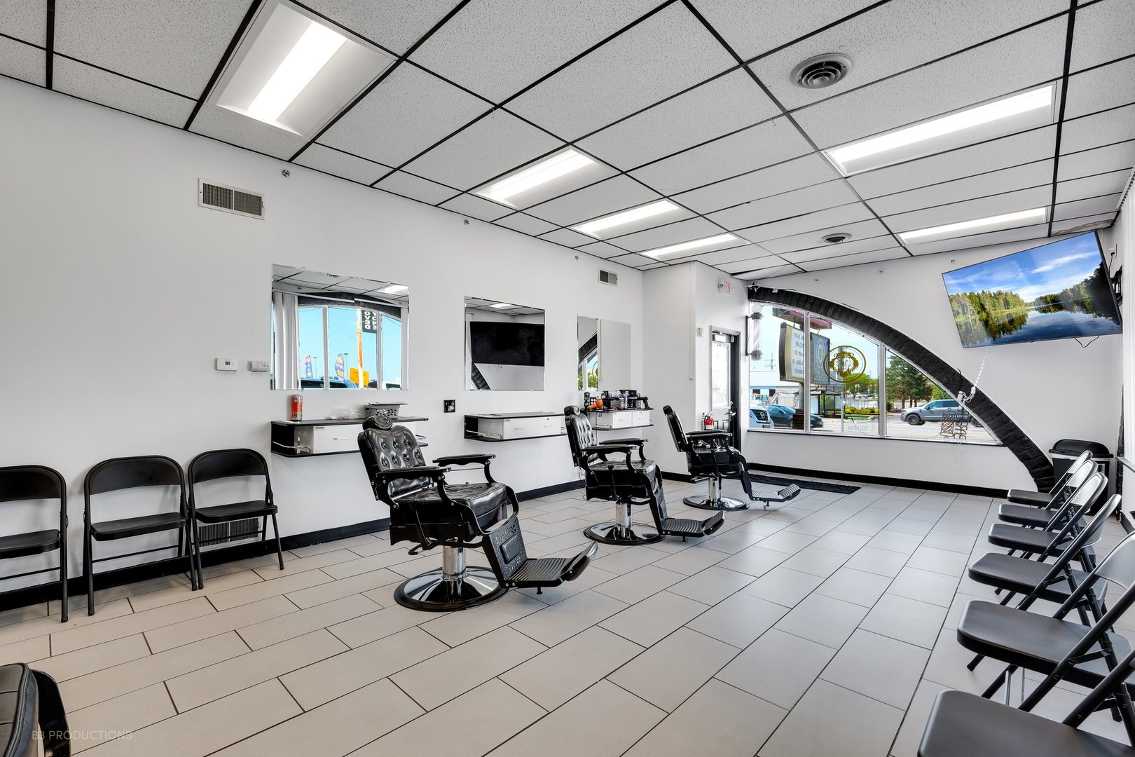 710 W Lincoln Highway, Chicago Heights, IL 60411