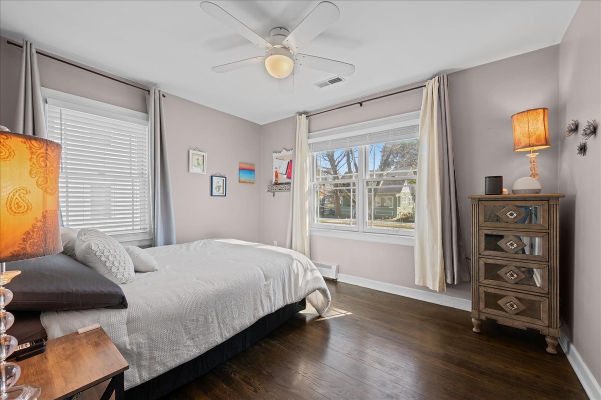 612 Illinois Street, Geneva, IL 60134