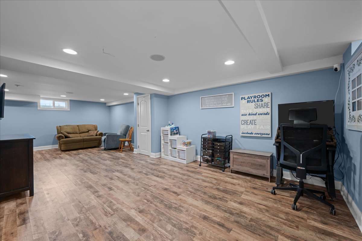 612 Illinois Street, Geneva, IL 60134