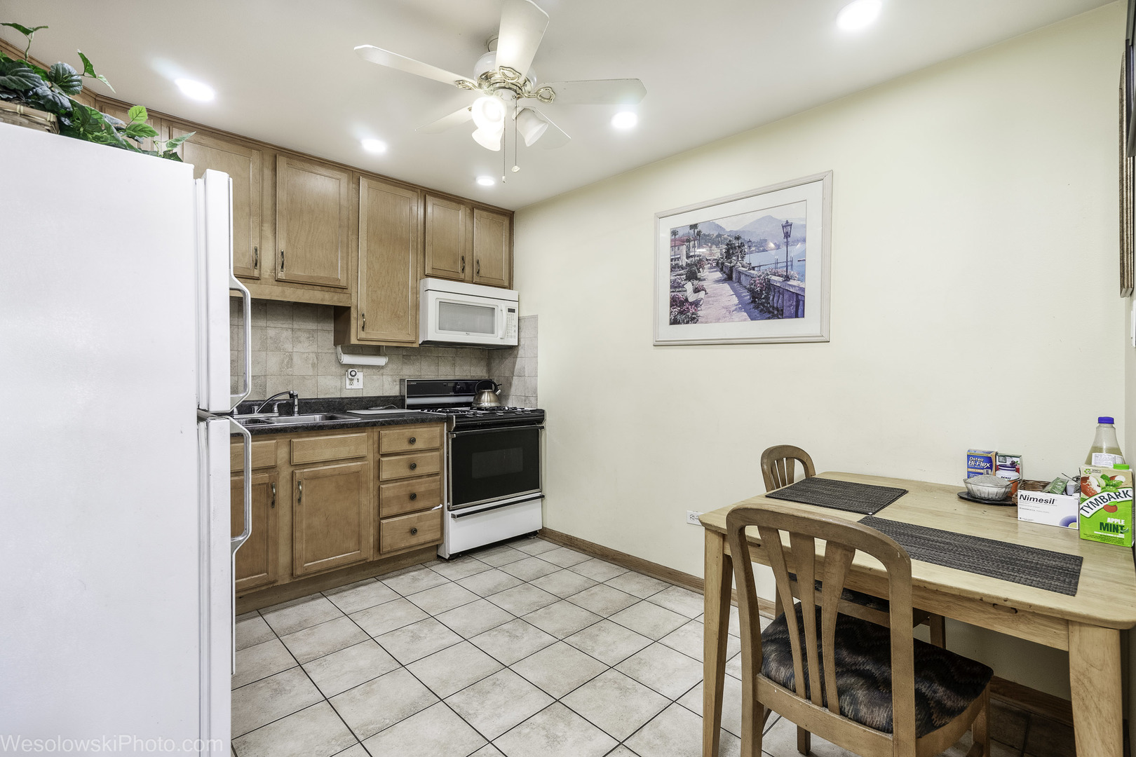 3023 Paris Avenue #205, River Grove, IL 60171