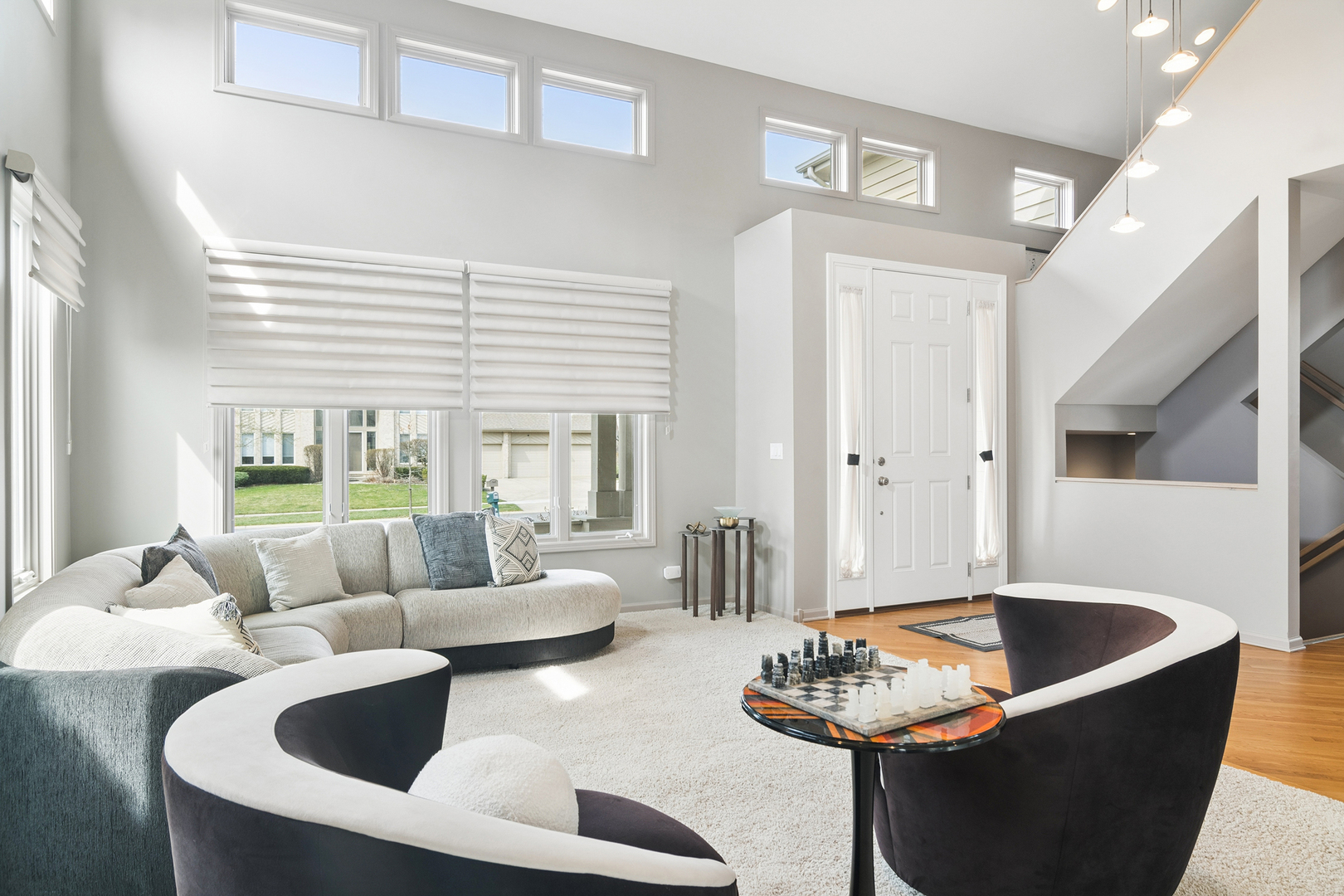 2038 Sheridan Road, Buffalo Grove, IL 60089