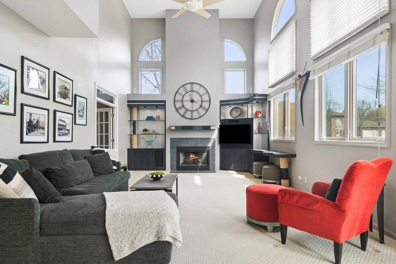 2038 Sheridan Road, Buffalo Grove, IL 60089