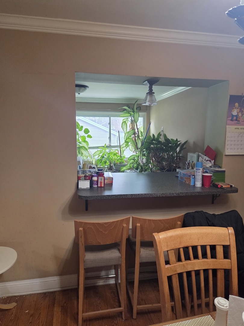 7925 S Richmond Street, Chicago, IL 60652