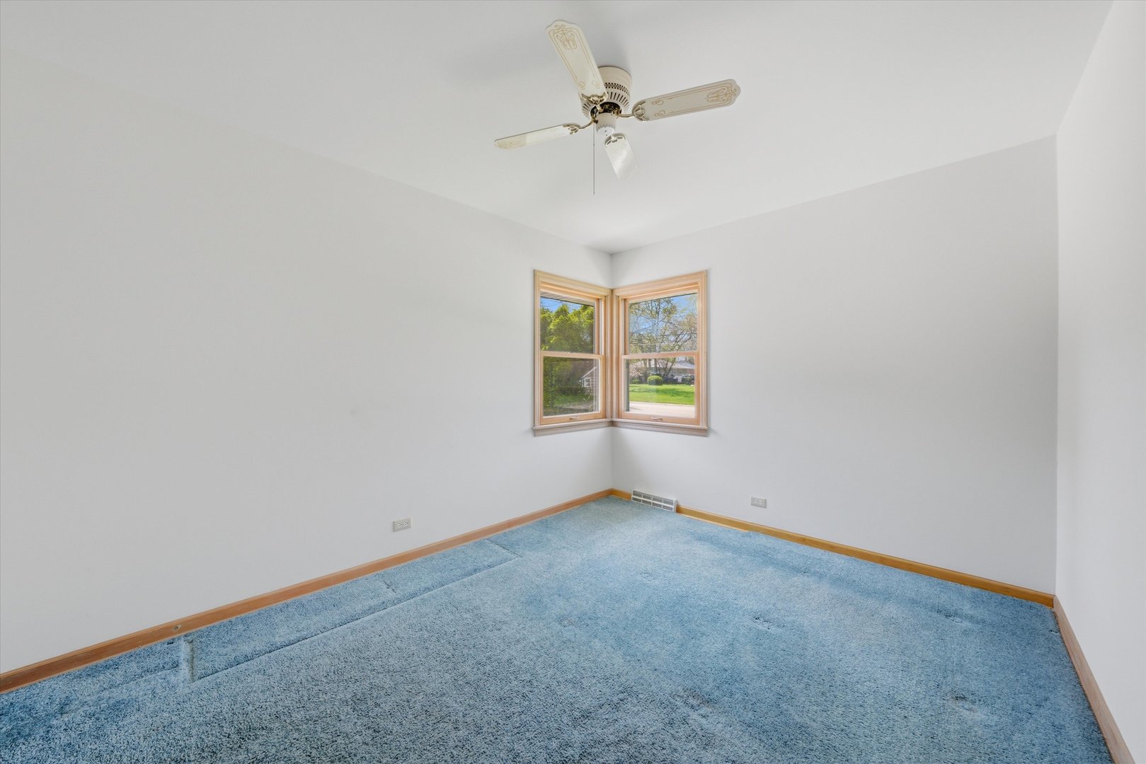 18131 Loomis Avenue, Homewood, IL 60430